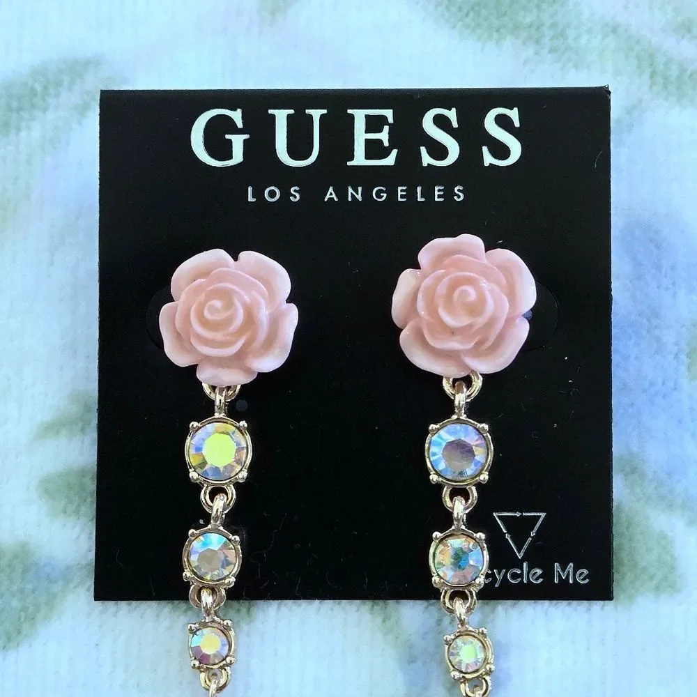 Guess❓️ Pink🩷 Rose🌹 Dangle Earrings